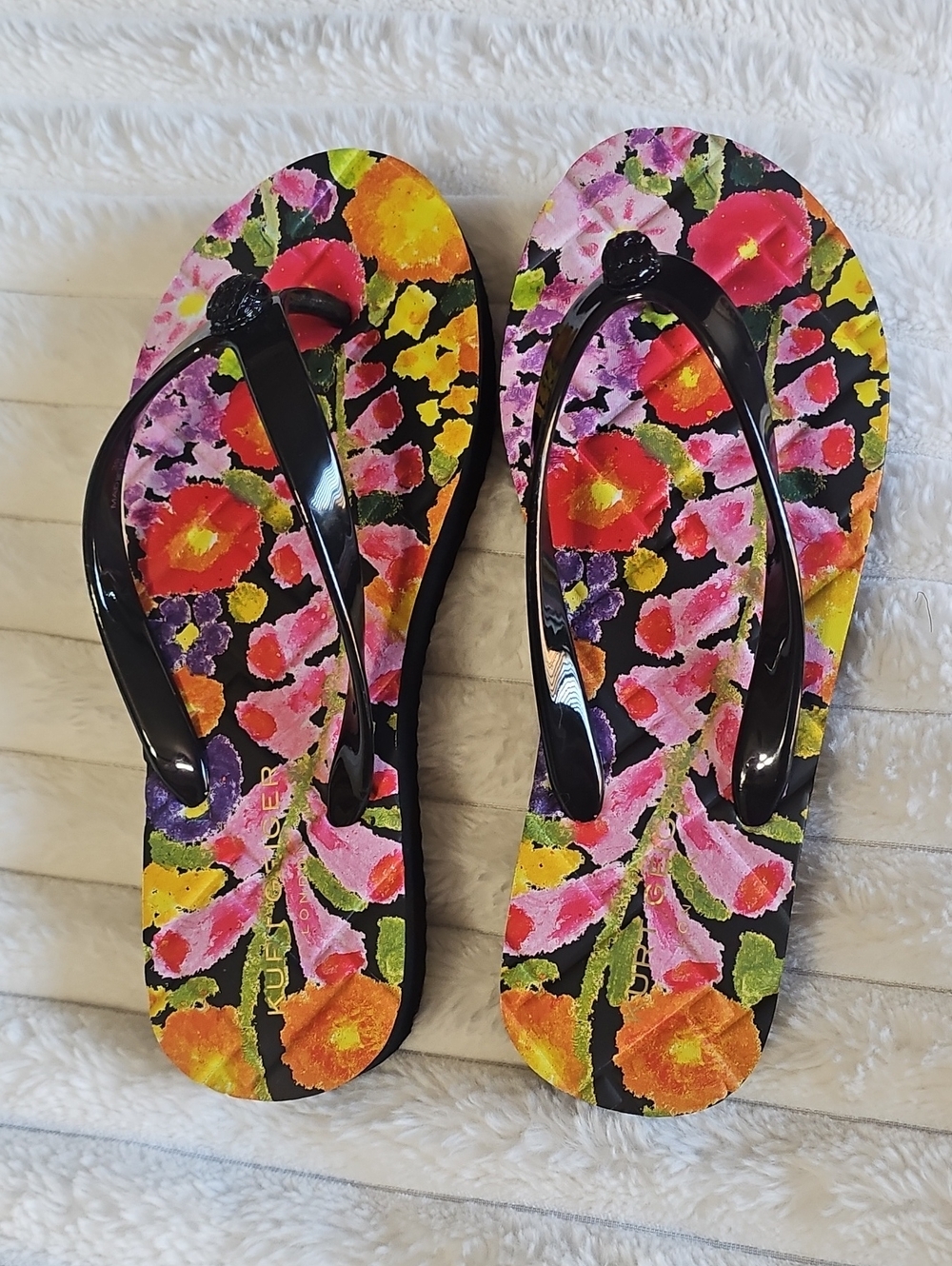 Karl Lagerfeld Black-Strap Floral Print Sandals